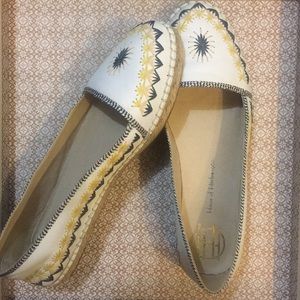 House of Harlow Espadrille Size: 8 1/2